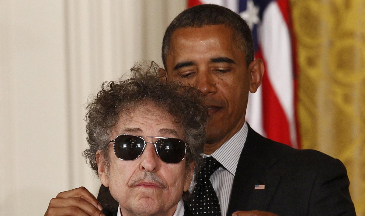 Barackas Obama ir Bobas Dylanas