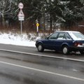 Vairuotojai praranda budrumą: sausame kelyje pamiršta apie tykančius pavojus
