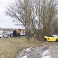 Vilniaus pakraštyje visiškai girtas vairuotojas suniokojo sportinį „Porsche“