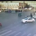 Po avarijos triračiui sustabdyti prireikė dešimties žmonių