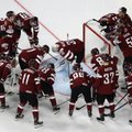 Latvijos ledo ritulininkai pasaulio čempionate šventė pirmą pergalę
