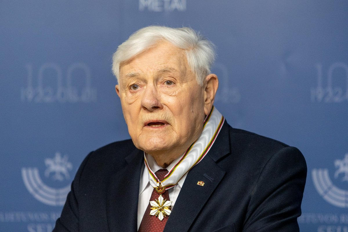 Lithuanian leaders congratulate ex-President Adamkus on his 96th