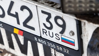 First car with Russian number plates detained in Lithuania