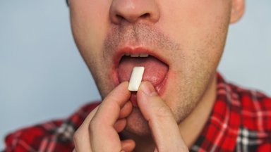 Atsakymas, ar kramtomoji guma su ksilitoliu gali padėti išvengti dantų ėduonies