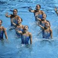 Olimpinių žaidynių moterų sinchroninio plaukimo komandų varžybas laimėjo rusės