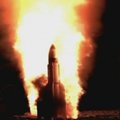 JAV numušė raketą su nauja gaudykle