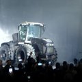 Pirmasis lietuviškas biometanu varomas traktorius – kaip veikia