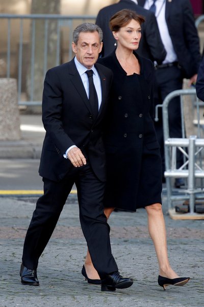 Sarkozy su žmona