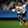 Moterų futbolo turnyre įvarčiai į savo vartus – Vokietijos, JAV ir Prancūzijos pergalės