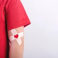 Pasveikusius nuo COVID-19 kviečia tapti donorais: jūsų kraujas gali padėti sergantiems šiuo koronavirusu