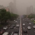 Pekiną užklupo dulkių audra: mieste suprastėjo matomumas