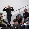Teismas: 15 kaltinamųjų riaušių prie Seimo byloje į posėdį bus atvesdinti policijos