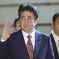 Japonijos premjeras palaiko Trumpo politiką Šiaurės Korėjos atžvilgiu