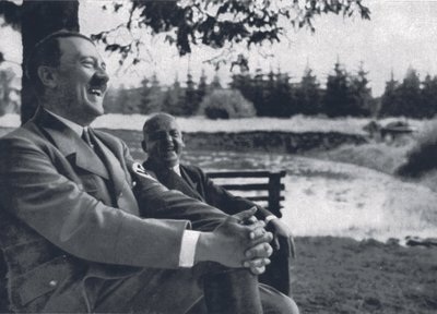 Adolfas Hitleris