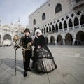 Venecijos karnavalas dėl potvynių ir koronaviruso sulaukė nedaug turistų