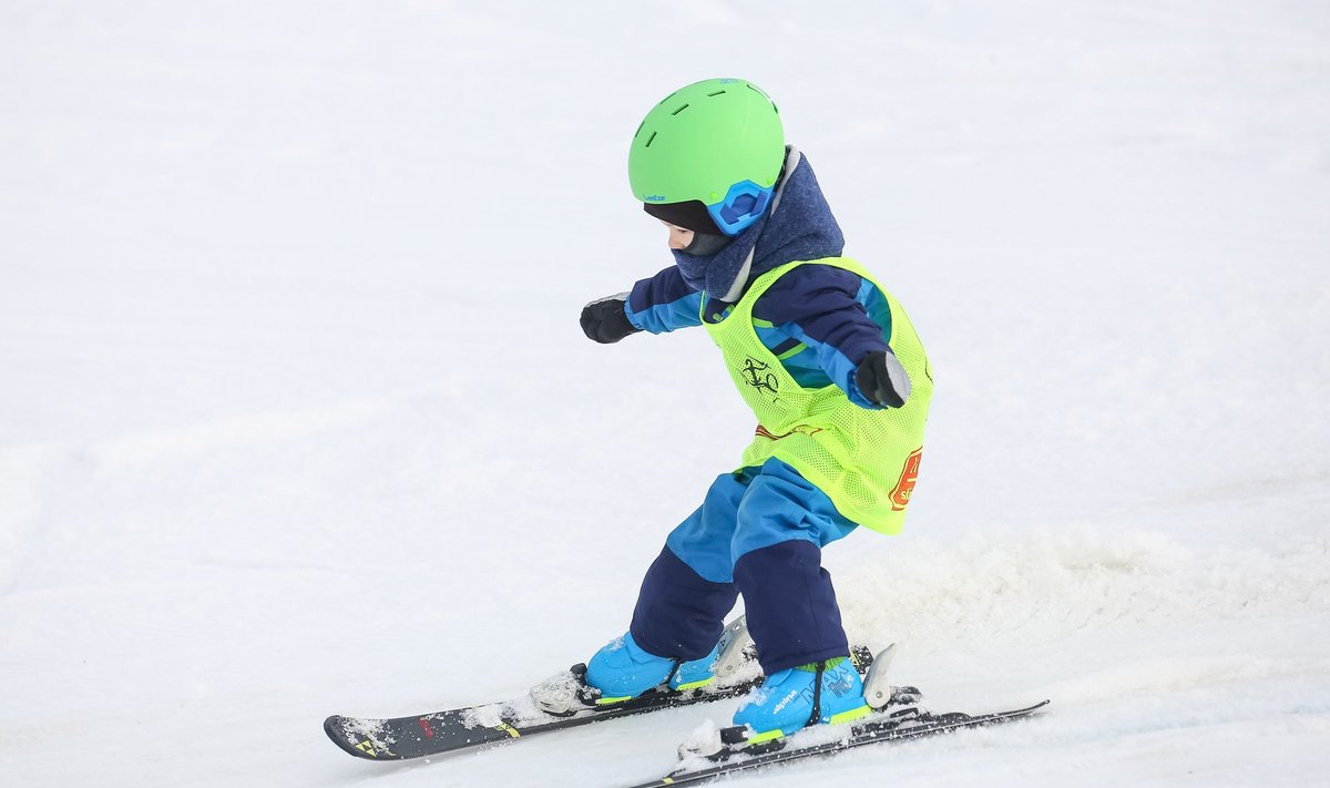 Vaikų slidinėjimo varžybos