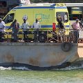 Egipte mikroautobusas nuo kelto nukrito į Nilą, skelbiama apie žuvusiuosius