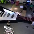Parodoje JAV eksponuojama didžiausia gitara pasaulyje
