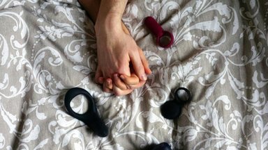 Kalėdinė dovana – sekso žaislai: kokie privalumai ir kokius rinktis