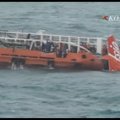 Indonezijoje iškelta į paviršių sudužusio ir nuskendusio „AirAsia“ lėktuvo uodega