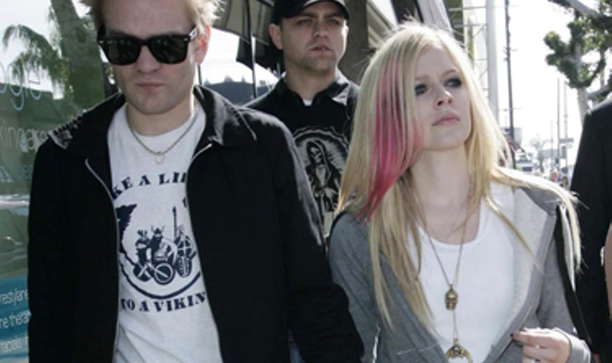 Avril Lavigne su vyru Derycku Whibley
