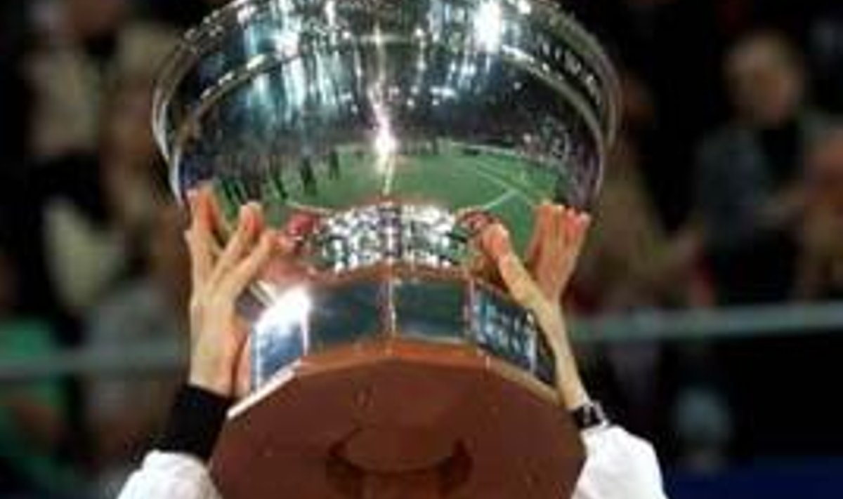 Martina Hingis - pajėgiausia pasaulio tenisininkė
