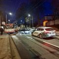 В Вильнюсе столкнулись Audi и Porsche, на место происшествия выезжала скорая
