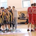 MRU krepšininkams įteikta LSKL reguliaraus čempionato nugalėtojų taurė