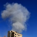 Jemeno sostinę sudrebino aviacijos smūgiai