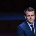 Prancūzai vėl rikiuojasi prie balsadėžių – E. Macronas tikisi pergalės