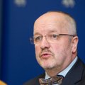 Консерваторы готовят интерпелляцию министру обороны Литвы