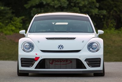 Pristatytas lenktyninis 544 AG „Volkswagen Beetle“ automobilis
