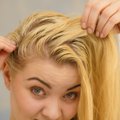 Specialistė įvardijo tikrąsias greito plaukų susiriebalavimo priežastis