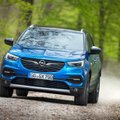 „Opel“ Frankfurte pristatė pagrindinę savo naujieną