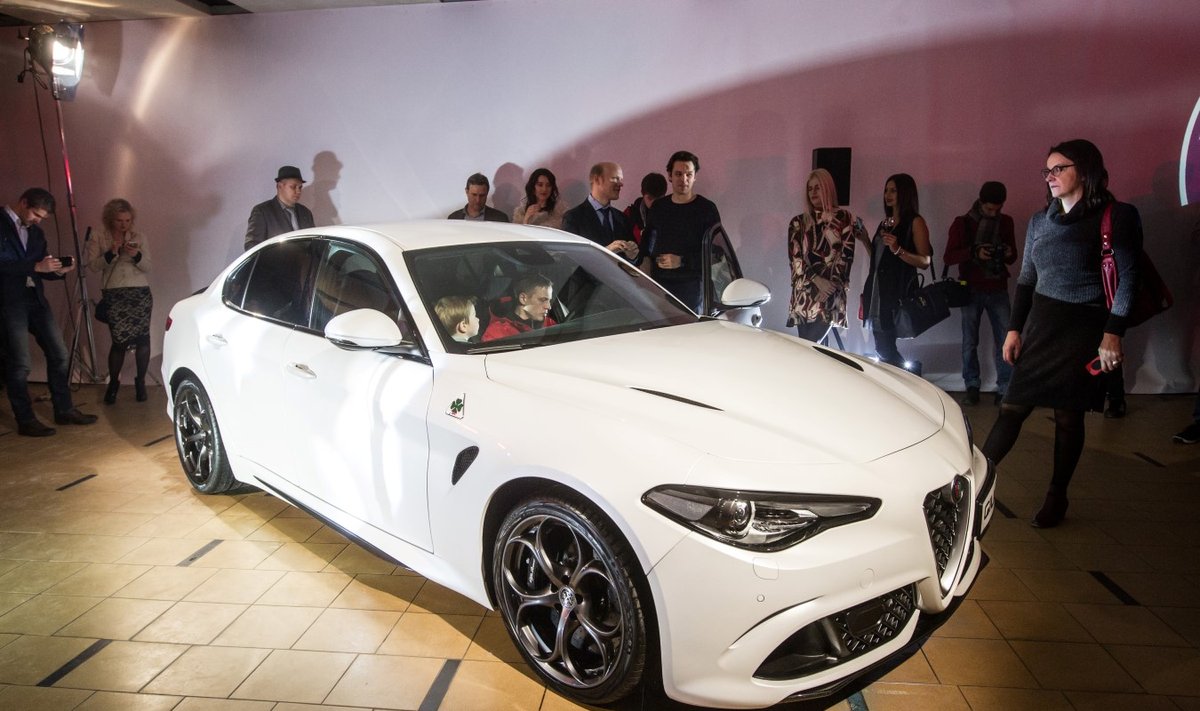 Vilniuje pristatyta "Alfa Romeo Giulia"