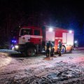 Šakių rajone aplinkosaugininkas pranešė apie nelaimę – rado į upę įvažiavusį automobilį