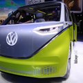 „Volkswagen“ stos į atvirą kovą su „Tesla“