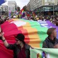 Kijeve LGBT nariai ir juos palaikantys asmenys žygiavo prižiūrimi policijos