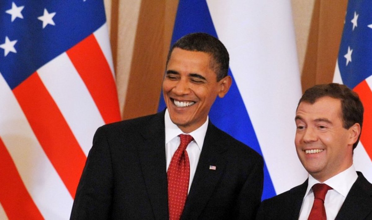 Barackas Obama, Dmitrijus Medvedevas