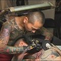 Taivane įvyko pirmasis tarptautinis tatuiruočių šou