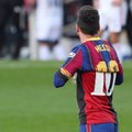 Messi pagerbė Maradoną: imitavo „Dievo ranką“, dedikavo įvartį, apsivilko legendinę aprangą