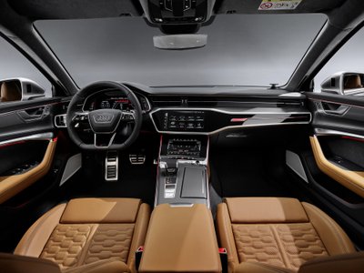 "Audi" pristatė ketvirtos kartos "RS6 Avant"