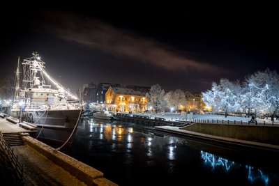 Kalėdiškai pasipuošusi Klaipėda