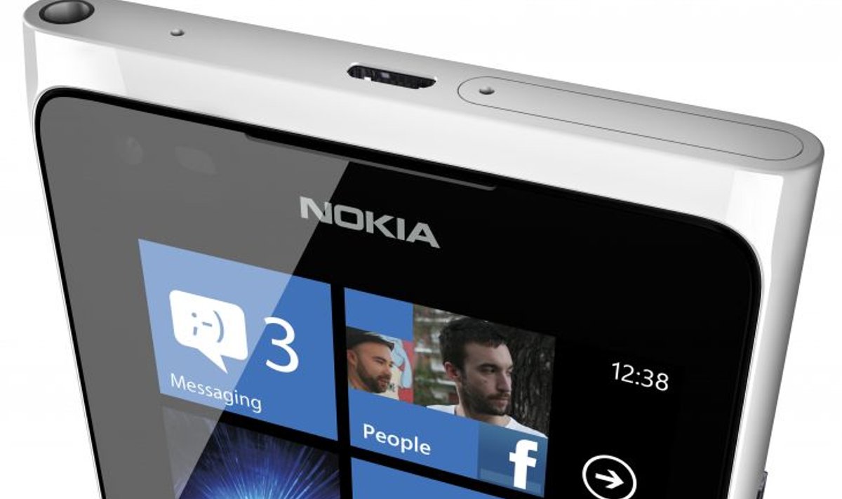 "Nokia Lumia 900" išmanusis telefonas
