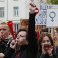Lenkijos konservatoriai žada nepaisydami protestų siekti abortų uždraudimo