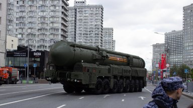Baltarusijos opozicijos kariškis: Kremlius vis labiau dairosi į branduolinį ginklą