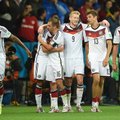 Vokietija išvargo pergalę prieš Alžyrą po pratęsimo ir žengė į ketvirtfinalį