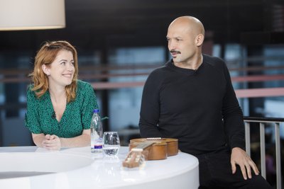 Erica Jennings, Jurgis Didžiulis