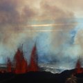 Žinios keliaujantiems: Islandijos ugnikalnis kol kas spjaudosi tik lava