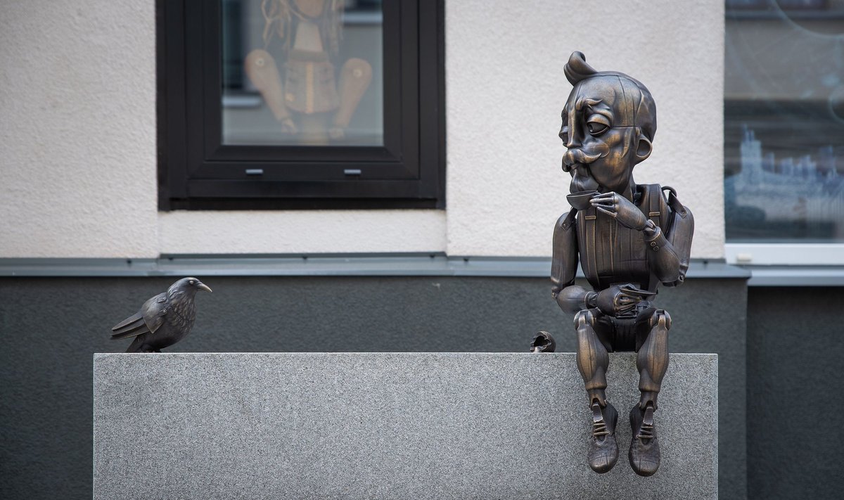 L. Šiupšinsko kurta skulptūra-marionetė